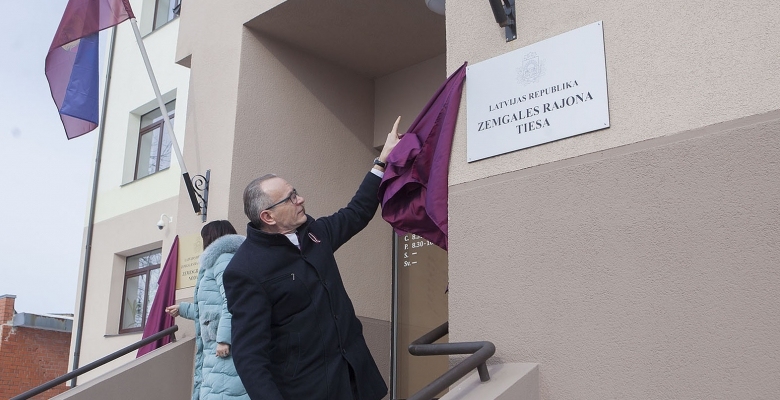 Ar Zemgales rajona tiesas izveidošanu noslēgusies tiesu teritoriālā reforma