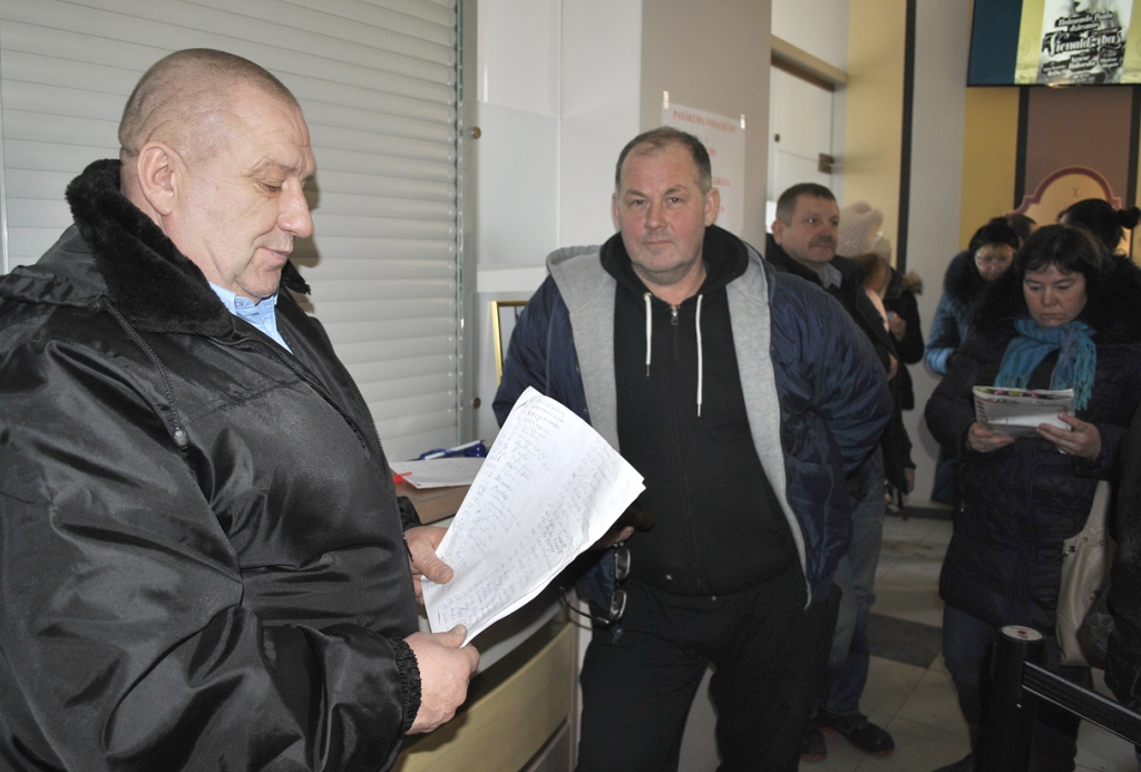 Biļetes uz dziesmu svētkiem izpārdotas