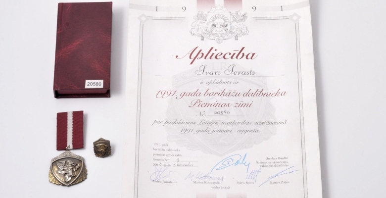 Barikāžu dalībniekiem izsniegs apliecības
