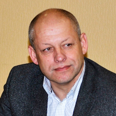 Deputāti pamet sēžu zāli