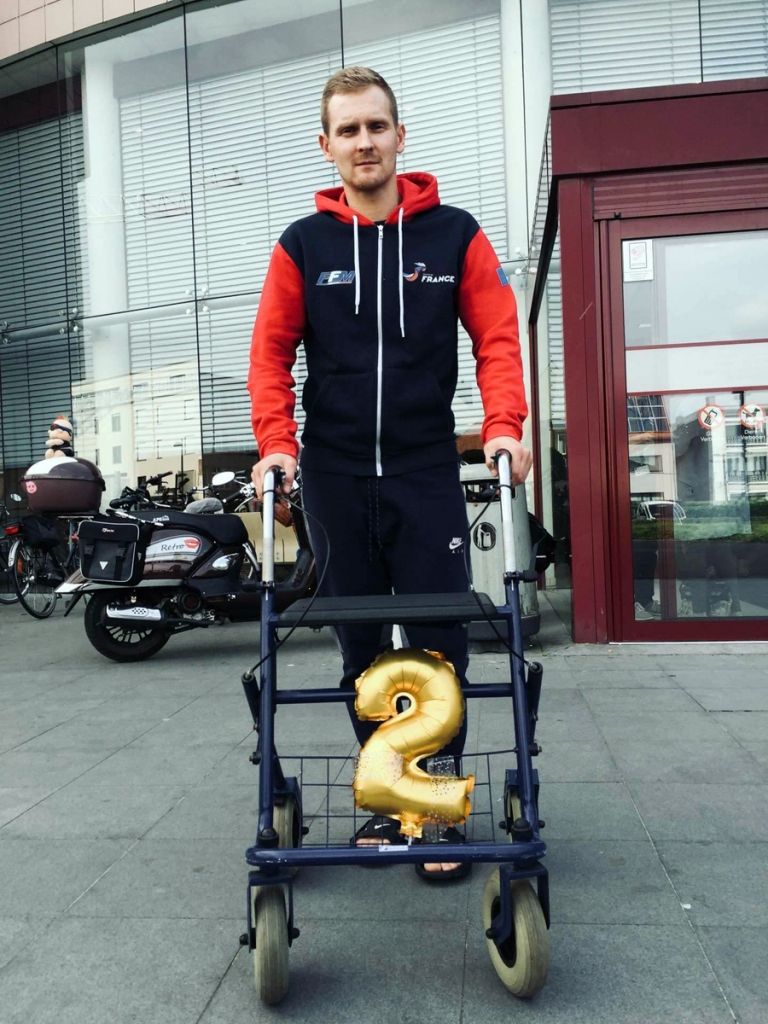 Elvijs Mucenieks ārstēšanos turpinās mājās