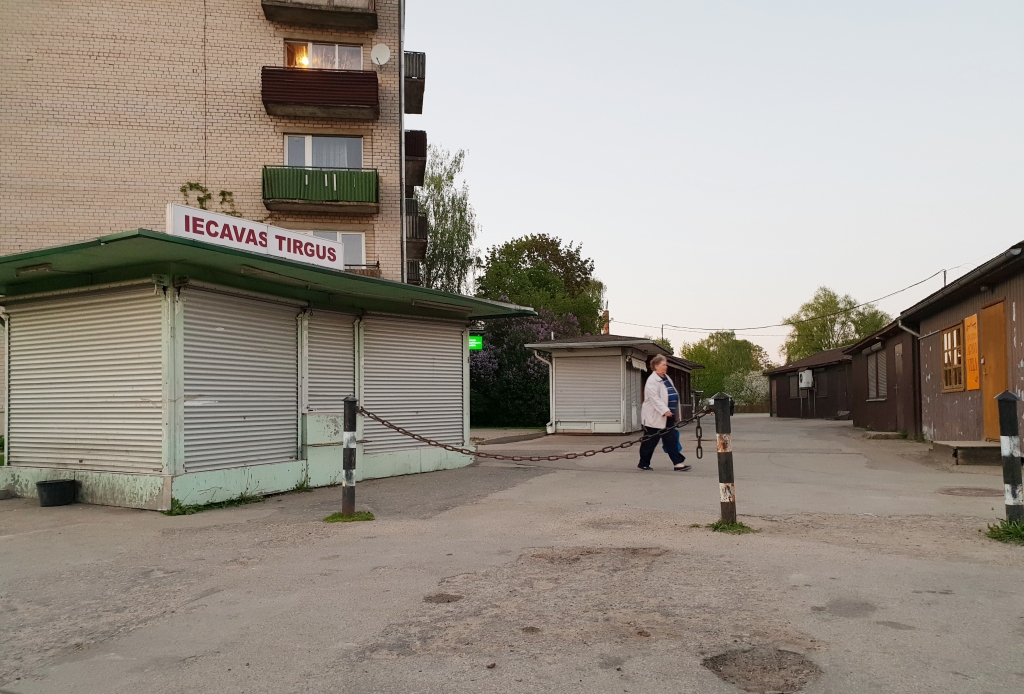 Pusgada laikā pieņems lēmumu par turpmāko Iecavas tirgus darbu