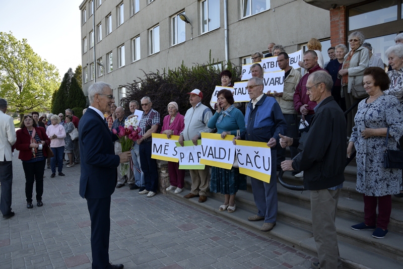 Voldemārs Čačs saglabā savu amatu