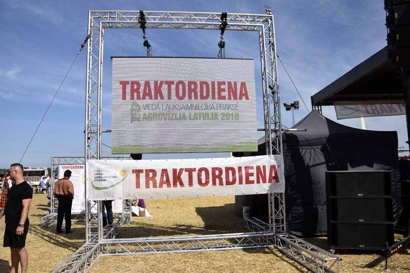 FOTO: «Eriņos» aizvadītas Traktordienas