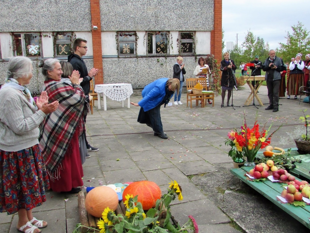 Interesenti aicināti uz stāstnieku festivālu «Gāž podus Rundālē!»