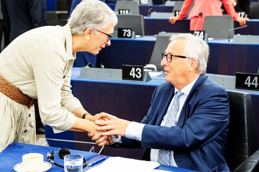EP sesija Strasbūrā: vērtē Junkera runu