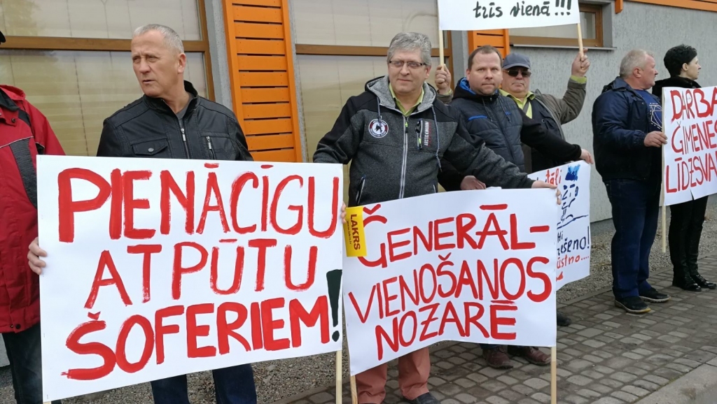 Bauskas šoferi protestēs Rīgā
