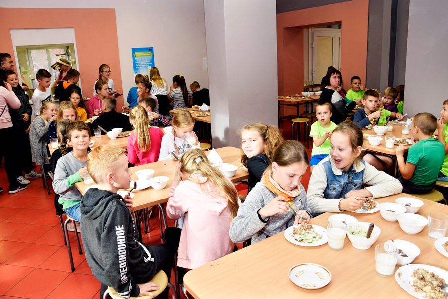 Jaunas pusdienas – skolēni tie paši