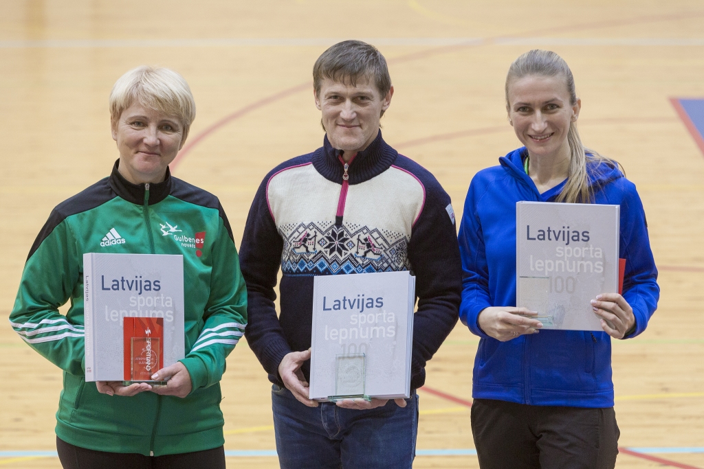 Uz gada sporta skolotāja balvu pretendē Bauskas sākumskolas pedagoģe Aiva Aišpure