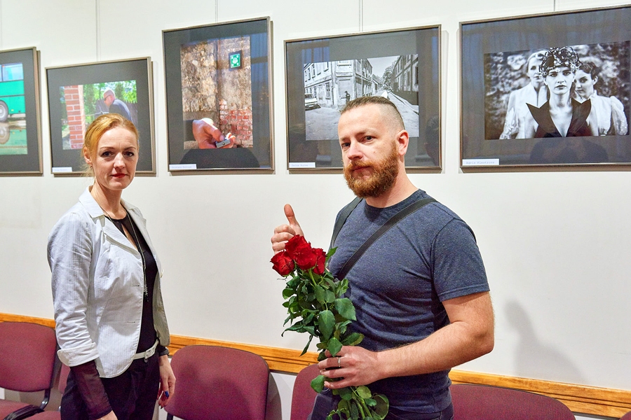 Jaunajā ekspozīcijā – maija dienu esence