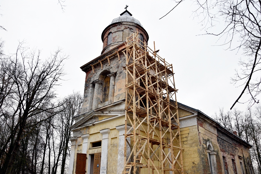 Akmeņi turējās uz godavārda