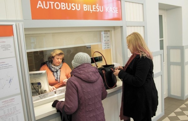 No janvāra mainīsies minimālā braukšanas maksa atsevišķos reģionālās vietējās nozīmes maršrutu autobusos