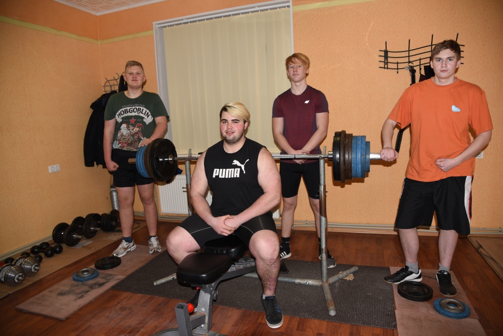Spēkavīri gatavojas jaunajai sezonai