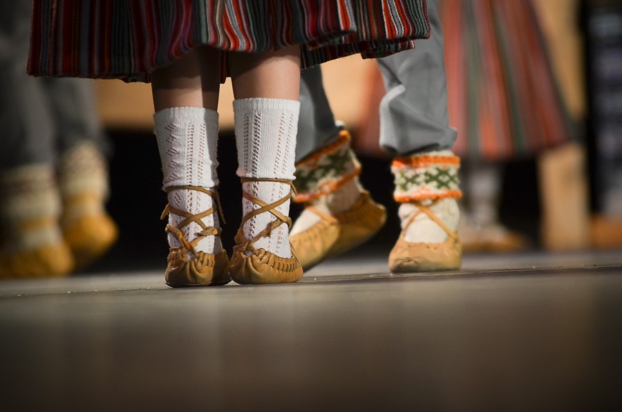 Tautas deju skate Rītausmās