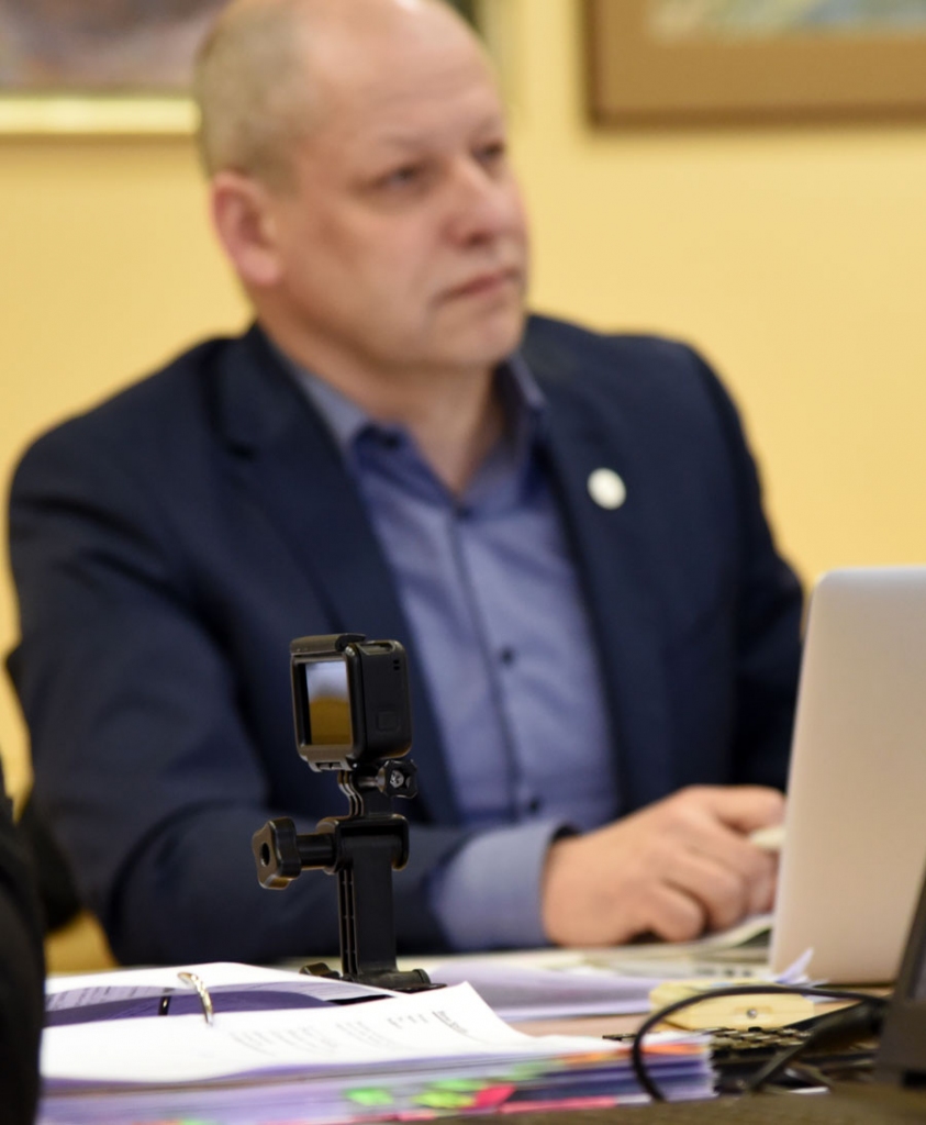 Video tiešraides vēl raisa diskusijas