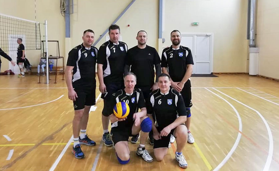 Noslēgumam tuvojas volejbola turnīri