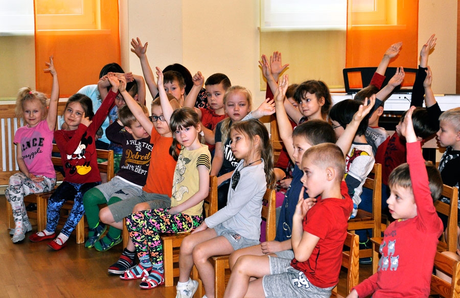 Vecāki un pedagogi sadarbojas
