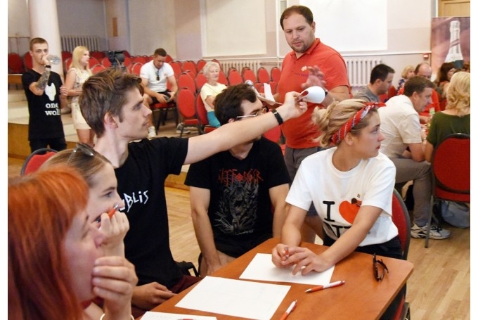 Baušķeniekus aicina pārbaudīt erudīciju