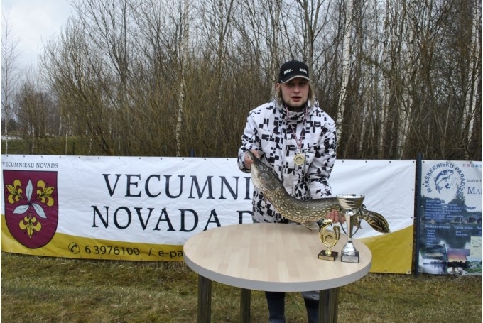 Vallē notiks spiningošanas sacensības