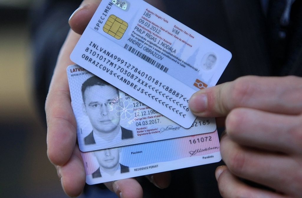 No 2023.gada eID kartes būs obligāts personu apliecinošs dokuments