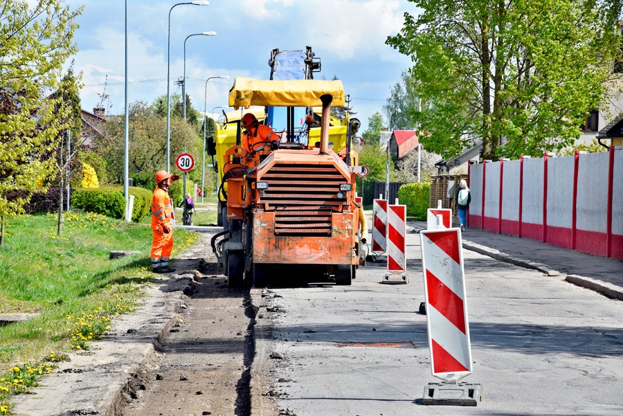 Pilskalna ielā Bauskā sākušies vērienīgi būvdarbi