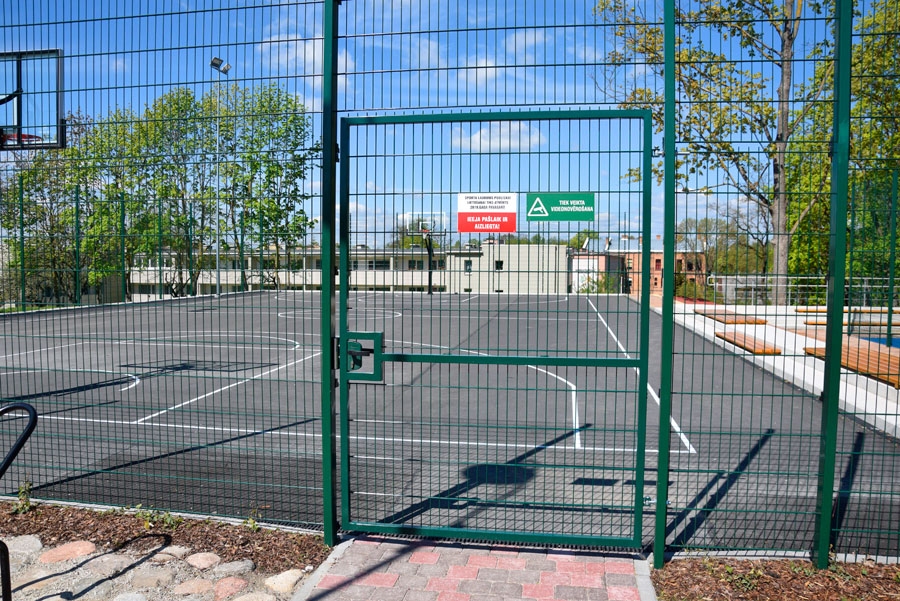 Bauskas 2. vidusskolas stadionu plāno atvērt jūnijā