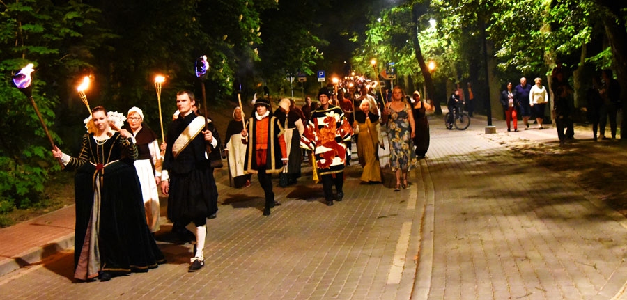 Aklā Valentīna varoņdarbi Bauskas pilī