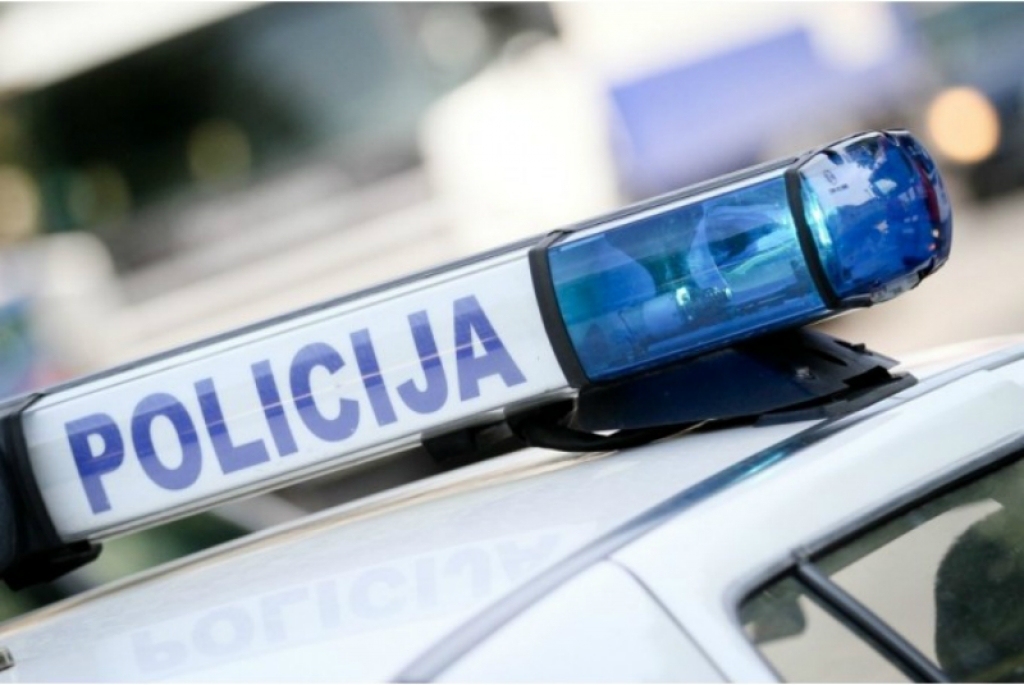 Bauskā aizdomās par narkotiku lietošanu uz ekspertīzi nogādā sievieti