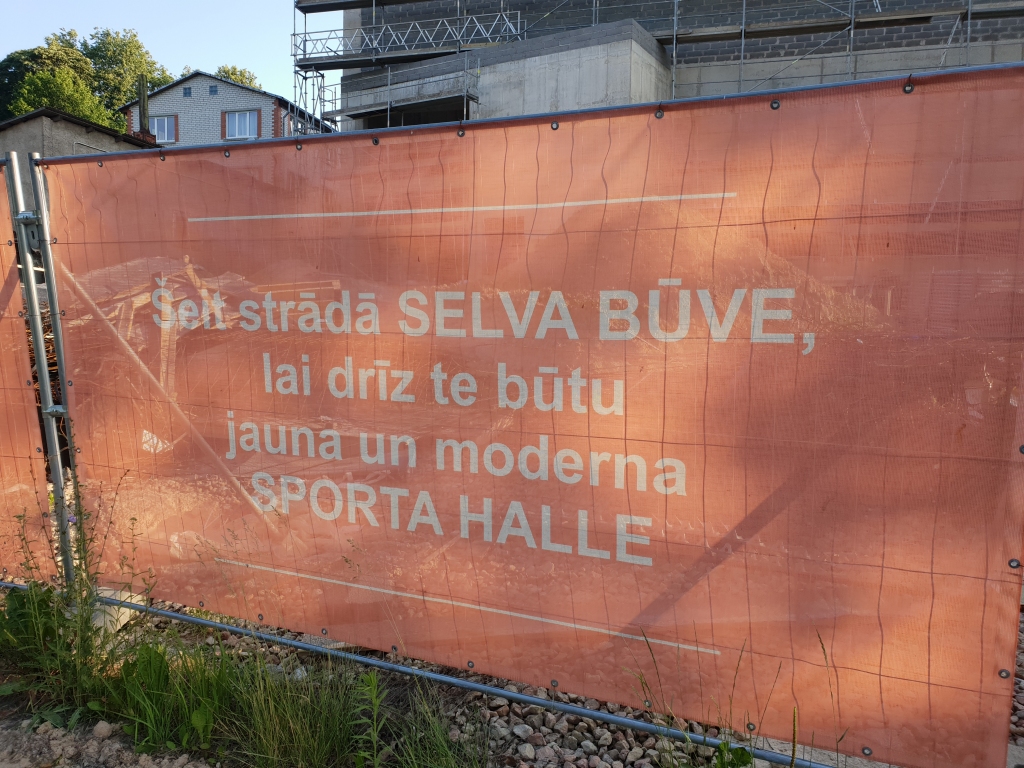 Bauskas novada dome lems par papildu finansējuma piešķiršanu sporta hallei