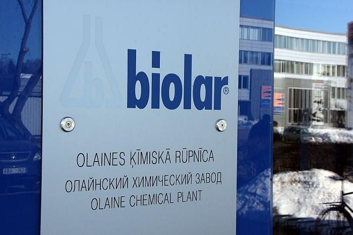 Vides dienests pārmet «Biolaram» vilcināšanos sakopt Zemgalē piesārņotās ceļmalas