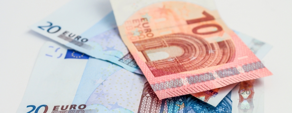 Garantēto minimālo ienākumu līmeni palielinās no 53 līdz 64 eiro