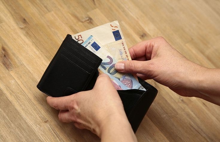 Konceptuāli atbalsta bezdarbnieka pabalsta izmaksas ilguma un apmēra samazināšanu