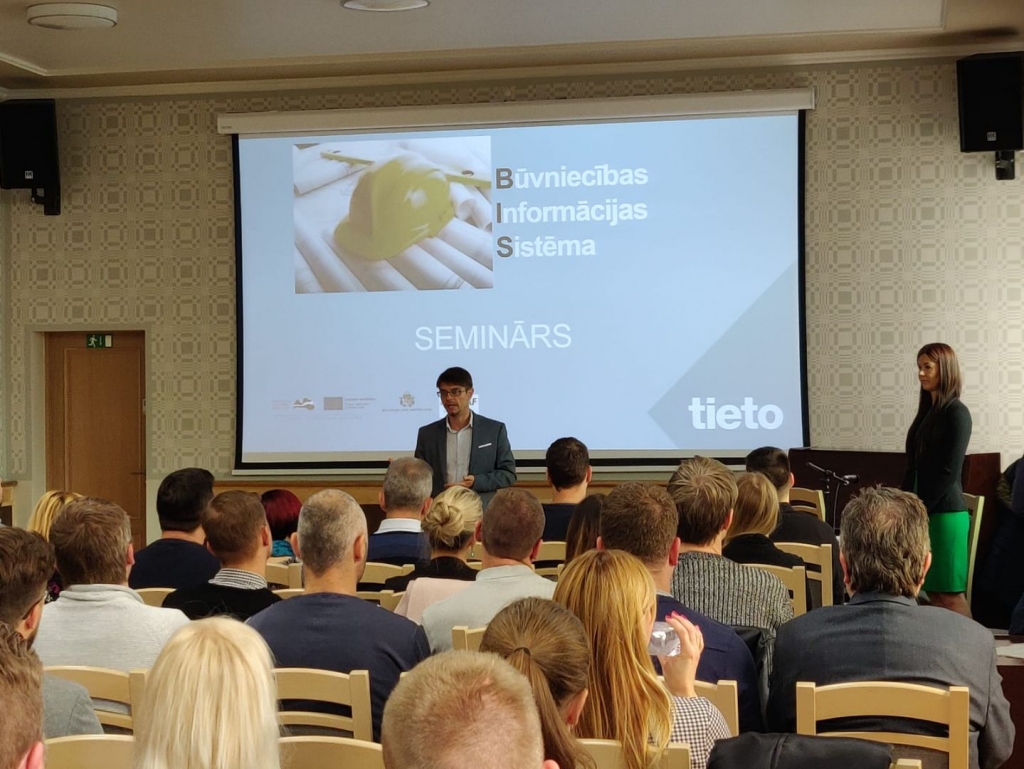 Saulainē apgūst būvniecības dokumentācijas iesniegšanu digitāli