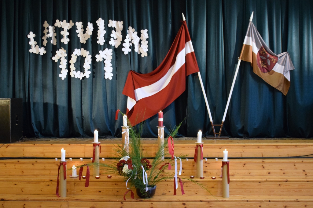 Kurmenē 18. novembrī vēl laimi Latvijai