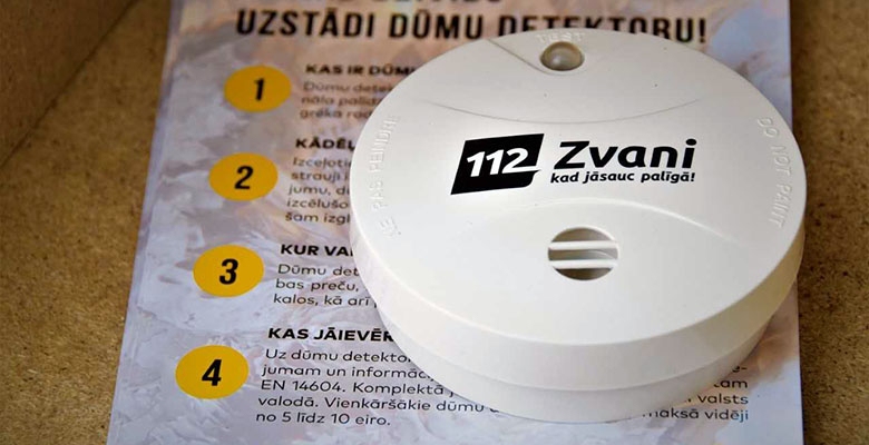 Bauskas ugunsdzēsēji iedzīvotājus konsultēs par dūmu detektoriem
