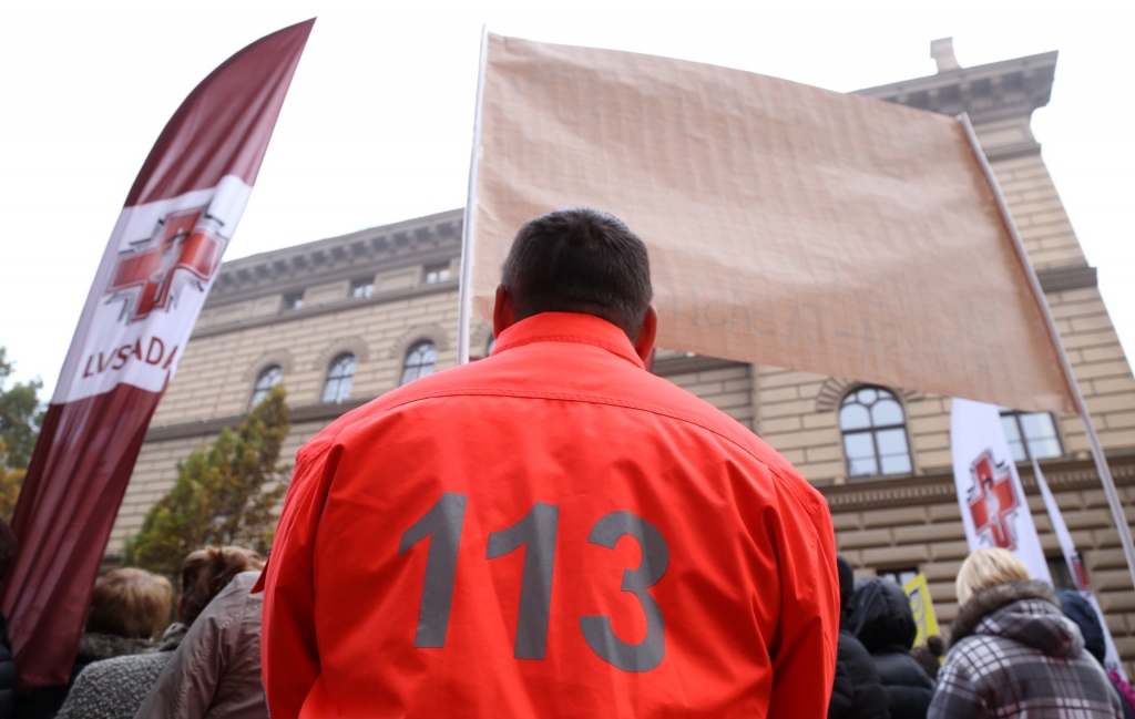 Mediķu protesta akcijas laikā iedzīvotājiem būs nodrošināta neatliekamā medicīniskā palīdzība