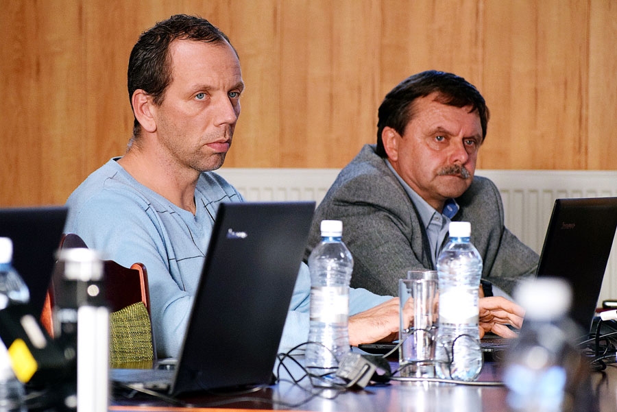 Vecumniekos priekšsēdētāja vietnieks paliek amatā