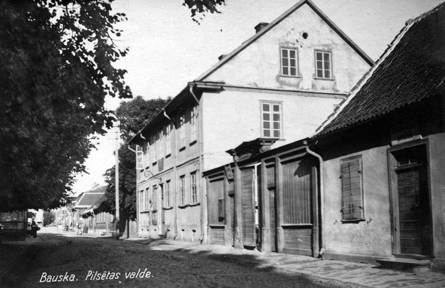 Pirmās patiesi demokrātiskās vēlēšanas