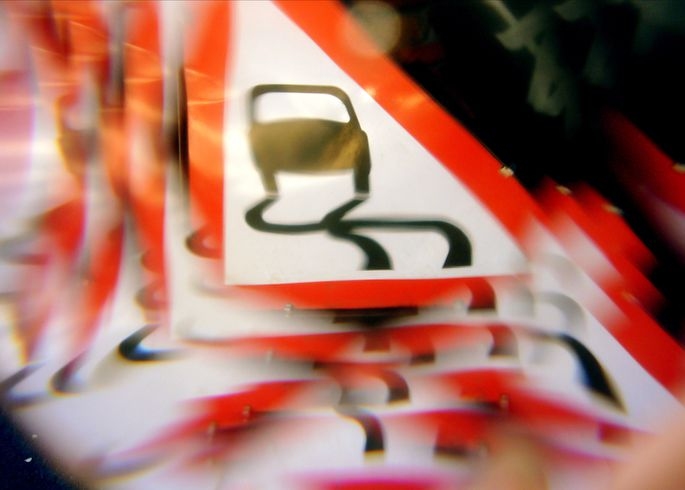 Zemgalē šorīt atsevišķi ceļu posmi var būt slideni