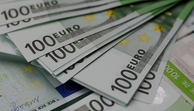CSP: 2019.gadā vidējā alga auga par 7,2%, sasniedzot 1076 eiro