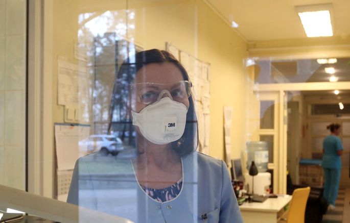 PVO: Jaunā koronavīrusa uzliesmojums sasniedzis globālas pandēmijas līmeni