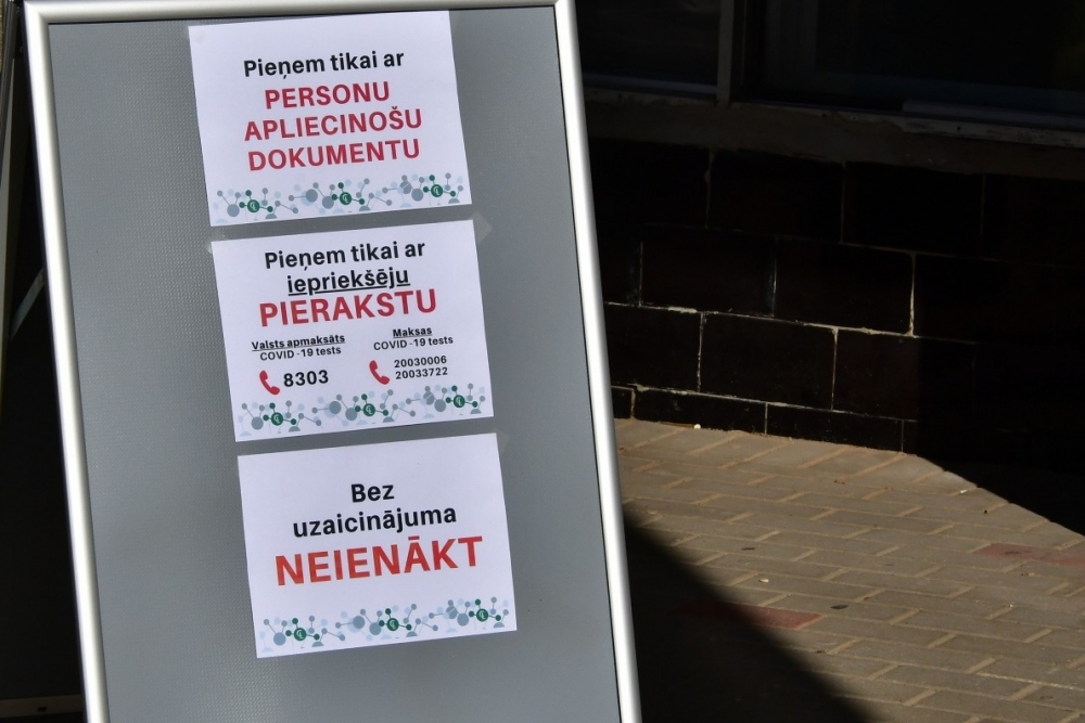 Ģimenes ārsti varēs nozīmēt pacientus ar respiratoru saslimšanu simptomiem valsts apmaksātām Covid-19 analīzēm