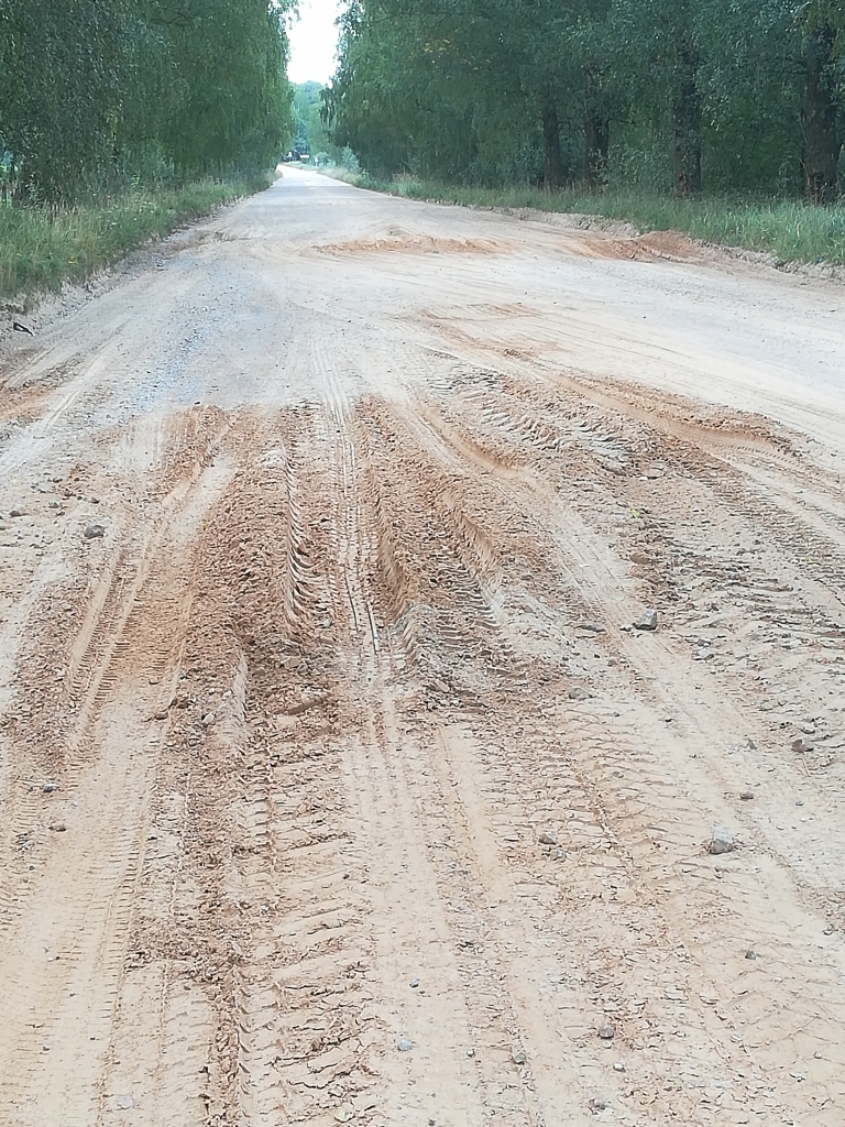 VARAM: Pašvaldību reformas kontekstā būtu jāatjauno 865 kilometri autoceļu