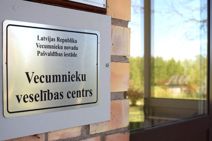 Amatu atstāj Veselības centra vadītāja