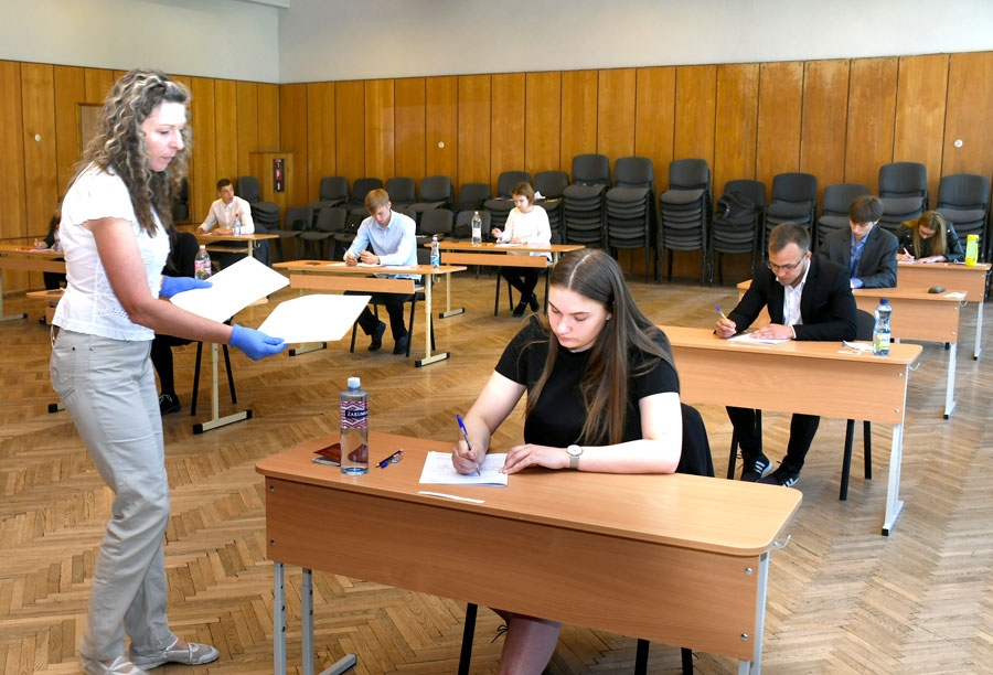 Mācās nevis divus mēnešus, bet gan 12 gadus