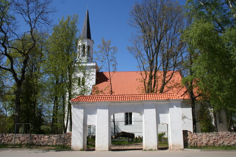 Kultūras pieminekļu konservācijas un restaurācijas konkursa otrajā kārtā nauda piešķirta arī darbiem Svitenes kapličā un Iecavas luterāņu baznīcā