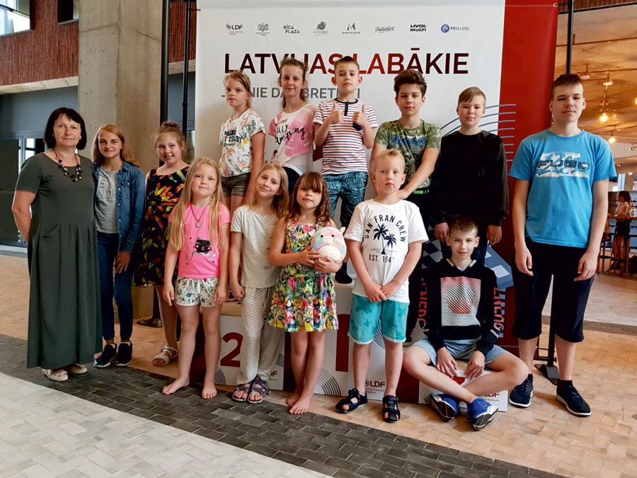 Dambretē septiņas godalgas baušķeniekiem