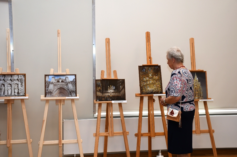 Imants Lancmanis Rundālē atklāj Spānijas mākslas maģiju