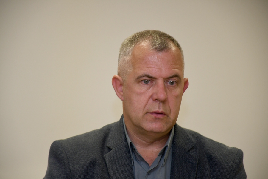 KOMENTĀRI: VELKAM MASKAS!