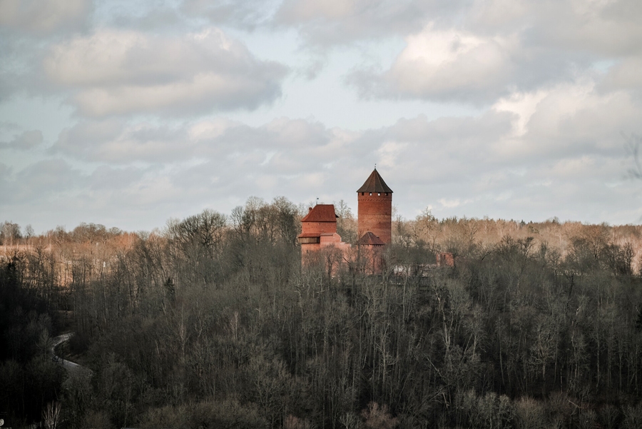Skaisti skati un veselīga pastaiga